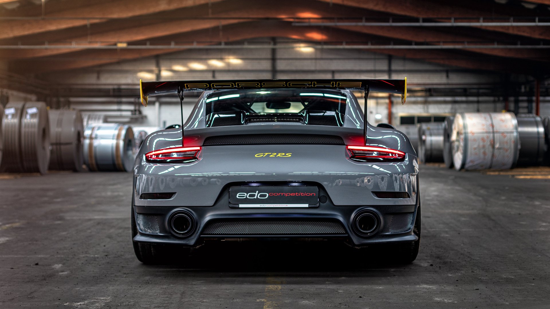 开云体育在线-迪亚斯梅开二度导演逆转好戏！勒沃库森客场掀翻多特蒙德，德甲格局再起波澜